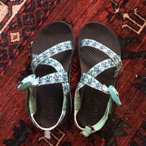 Chaco kids size 3 barely worn